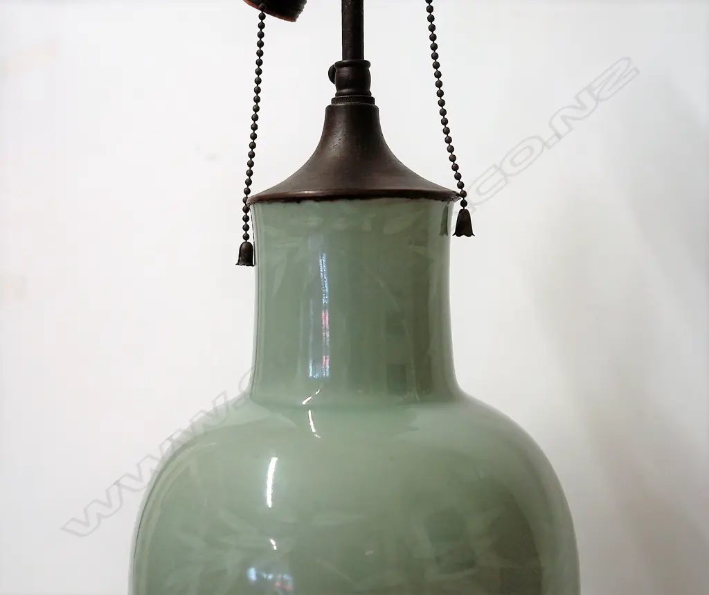 A rare and large 17th or early 18thC (Kangxi/Yongzheng) celadon vase (lamp) Image 1++