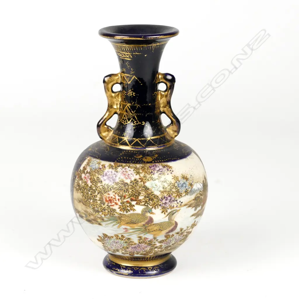 A Meiji period Satsuma bottle vase Image 1++