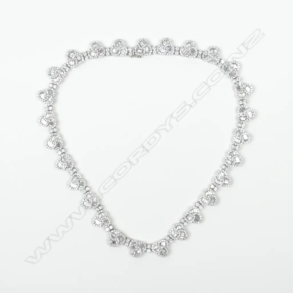 An impressive 18ct. white gold and diamond necklace Image 1++