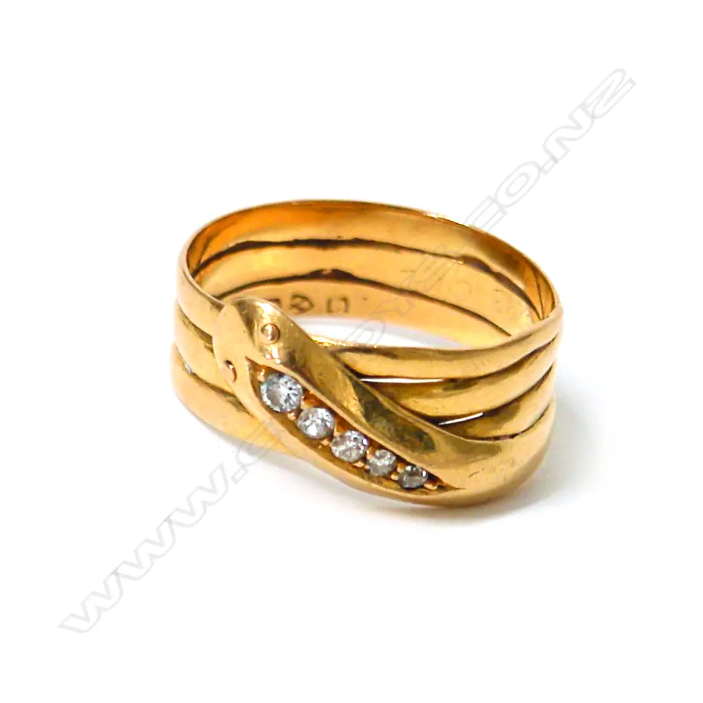 A c.1900 18ct. yellow gold and diamond snake ring Image 1++