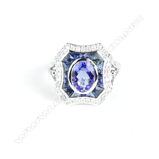 An 18ct. white gold tanzanite