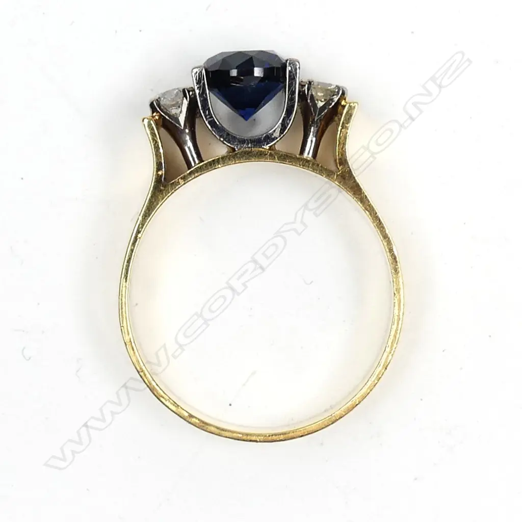 A lady's vintage 18ct. yellow and white gold sapphire and diamond dress ring Image 1++