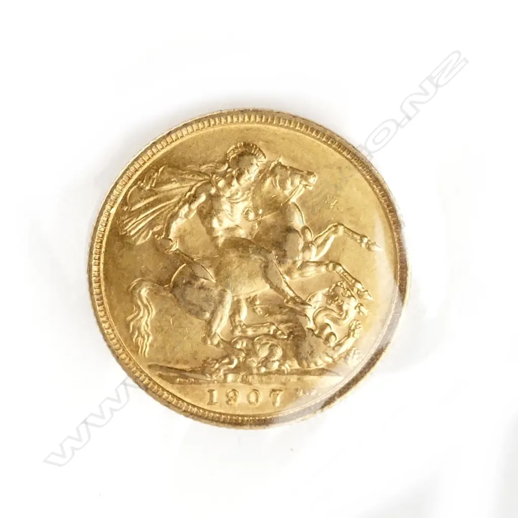 A 1907 gold full sovereign Image 1++