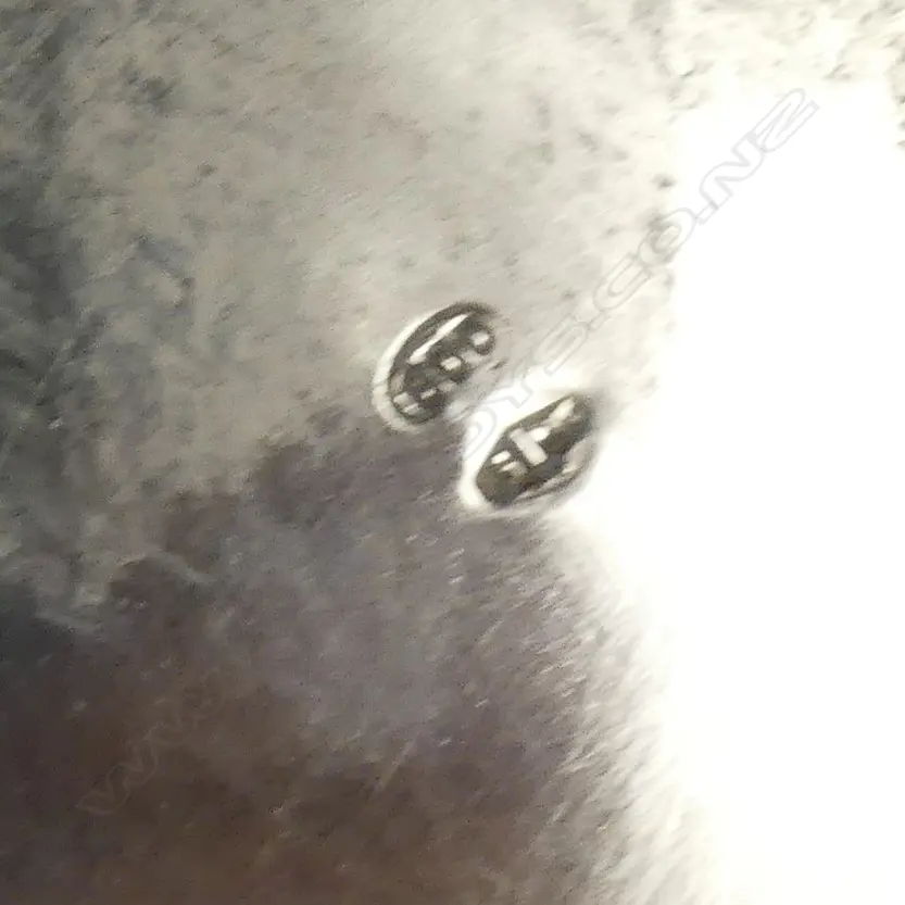 A three-piece Italian .800 silver tea set Image 1++