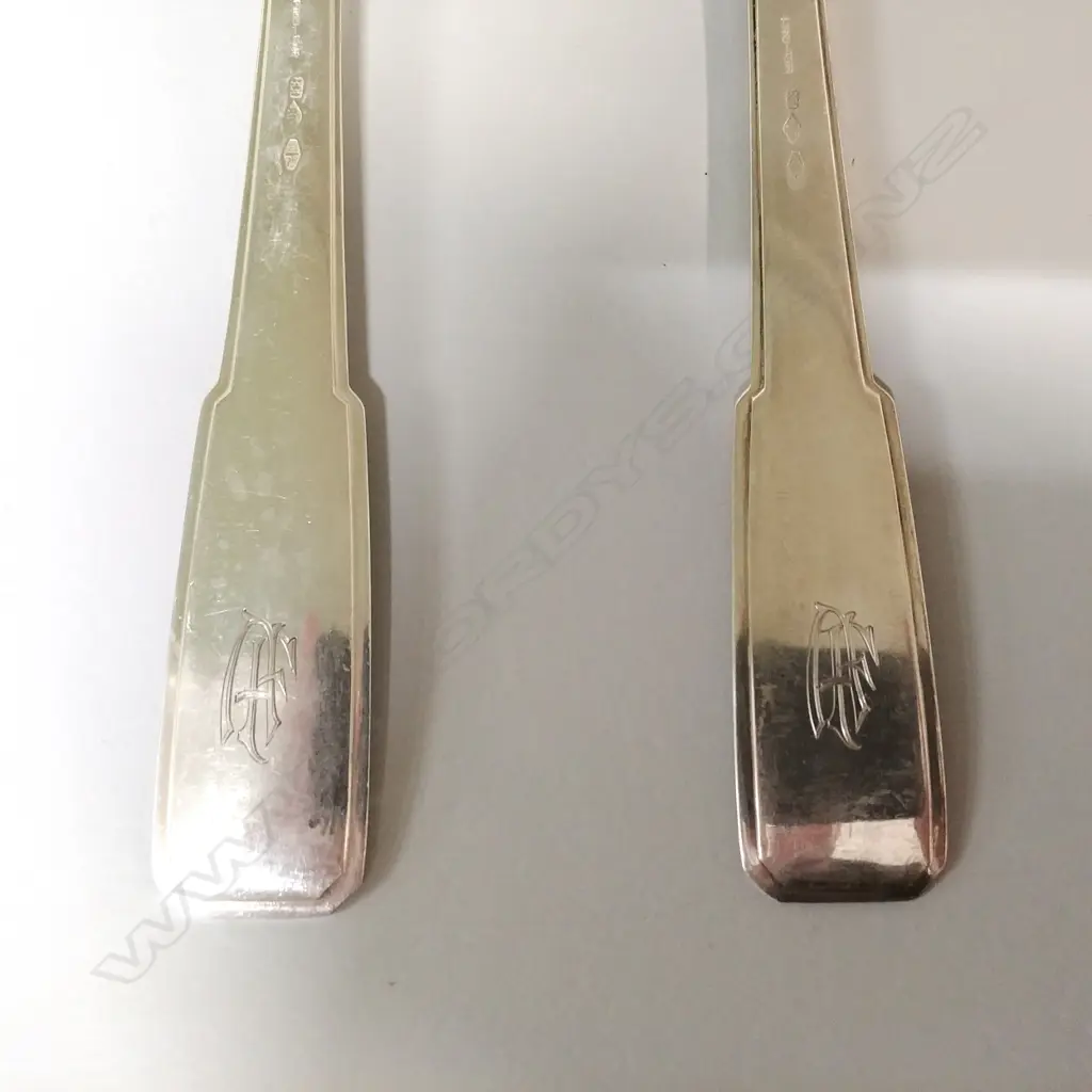 An extensive 140 piece Italian Art Déco .800 silver table service by Ricci & C. S.p.A. Image 1++