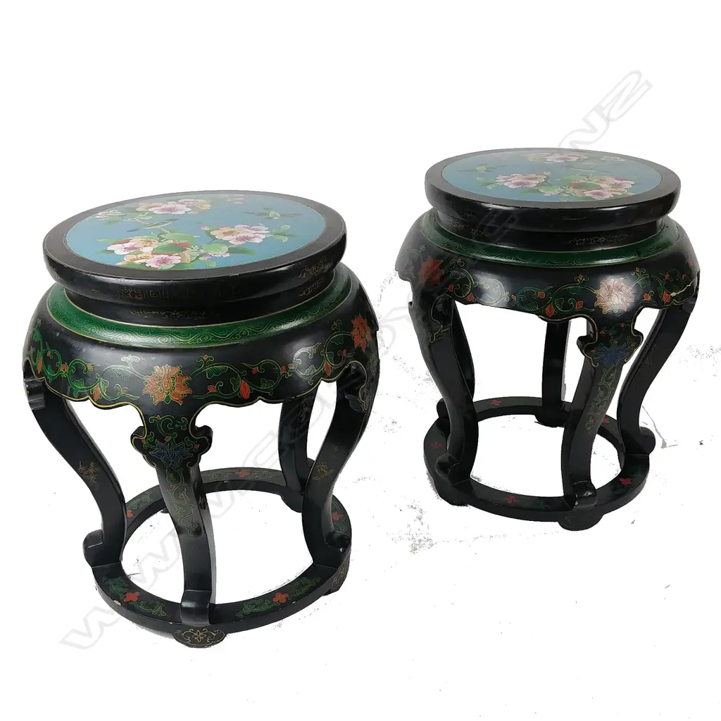 A pair of Chinese lacquer and cloisonné vase stands Image 1++