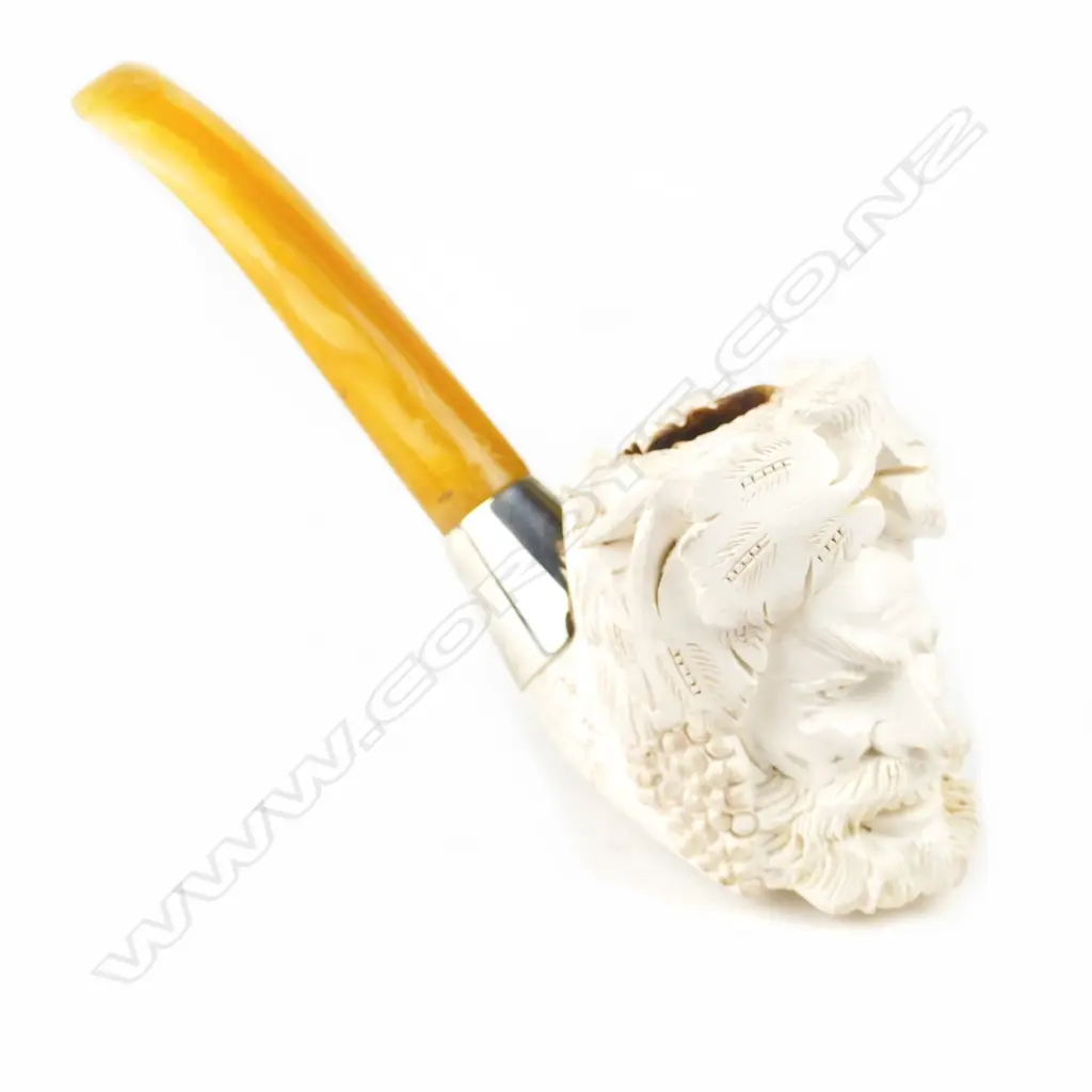 An old meerschaum and amber pipe Image 1++