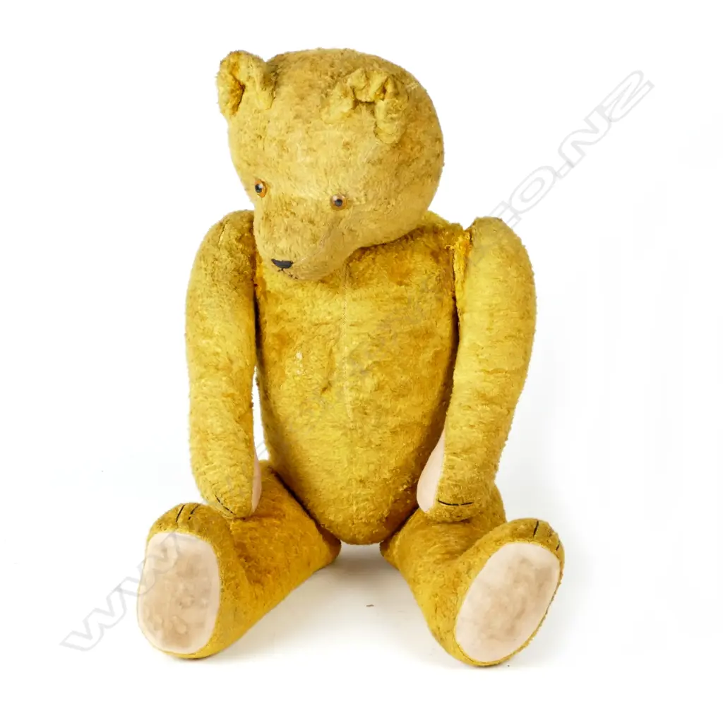A large vintage plush teddy bear Image 1++
