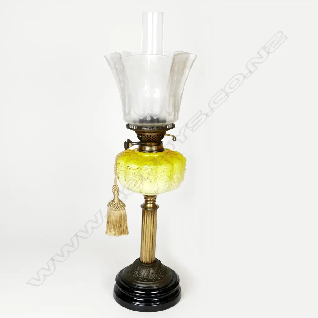 A Victorian kerosene lamp Image 1++