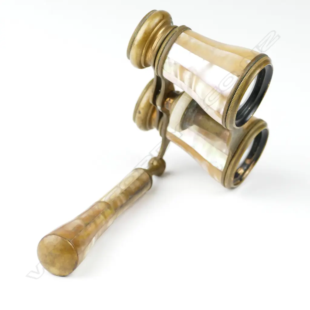 A pair of French mother-of-pearl opera glasses Image 1++