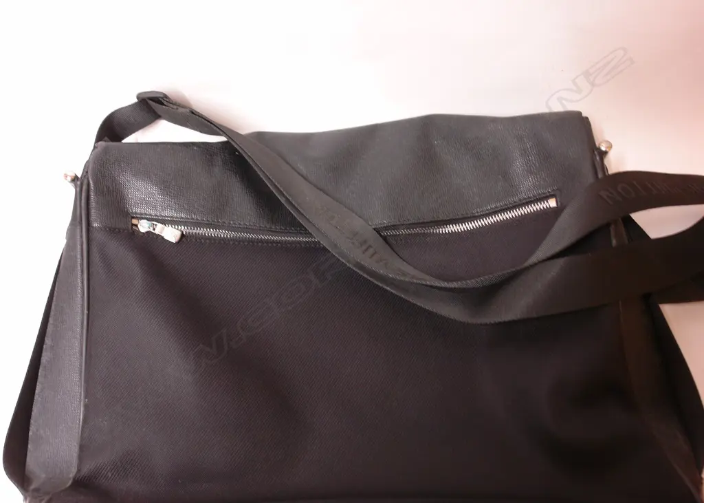 A vintage Louis Vuitton black epi-leather and canvas shoulder bag Image 1++