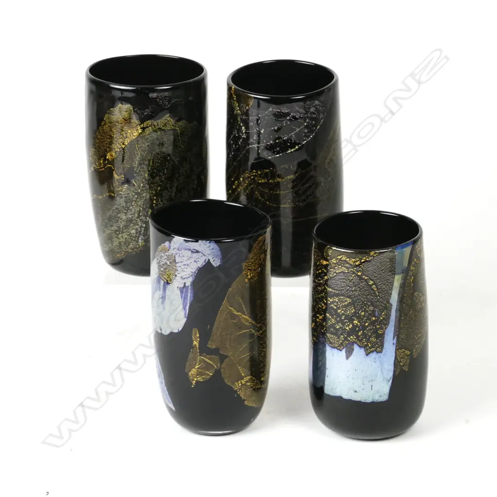 A set of four Garry Nash 'Aventurine' glass tumblers Image 1++