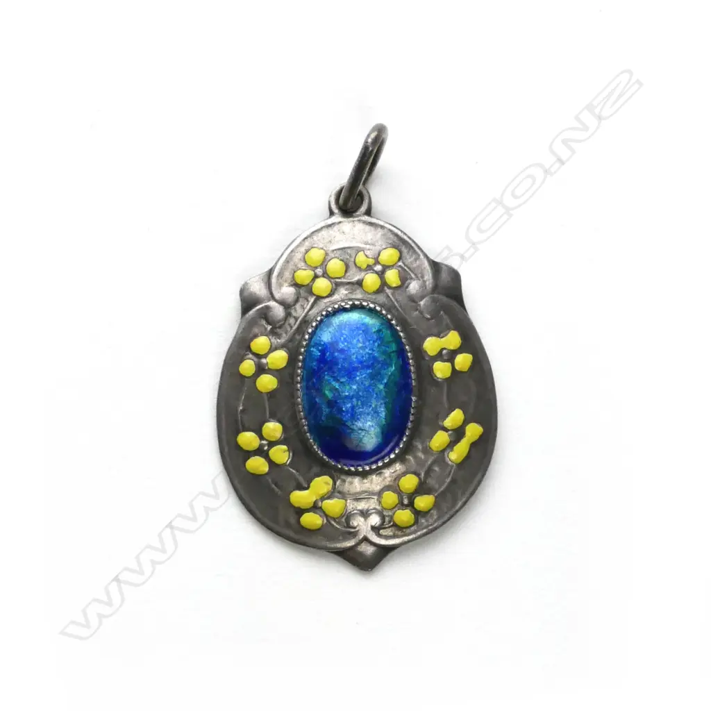 A c.1900 Arts & Crafts .950 silver and enamel pendant Image 1++