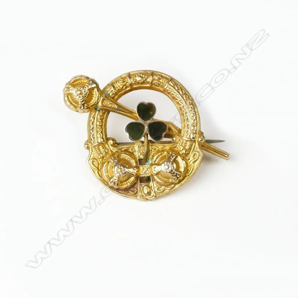 An early 20thC Scottish kilt pin form brooch Image 1++