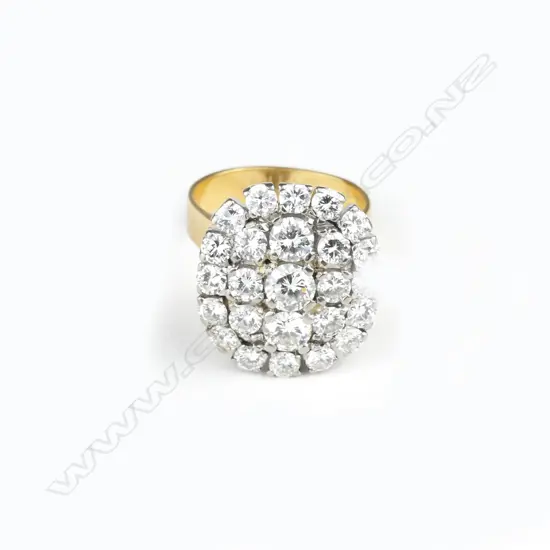 An impressive 18ct. gold and diamond dress ring