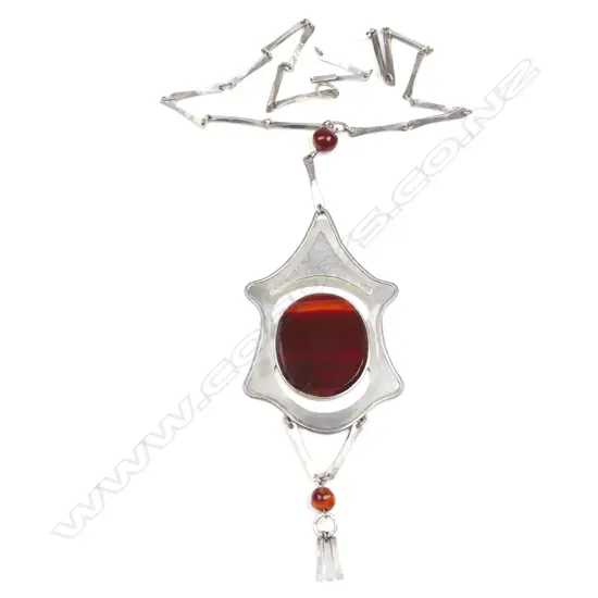 A Refia Sacks bespoke silver and agate necklace