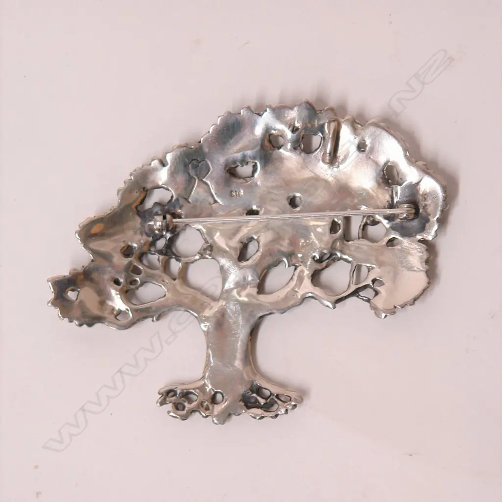 Gavan Riley contemporary N.Z. silver 'Pohutukawa Tree Brooch' Image 1++