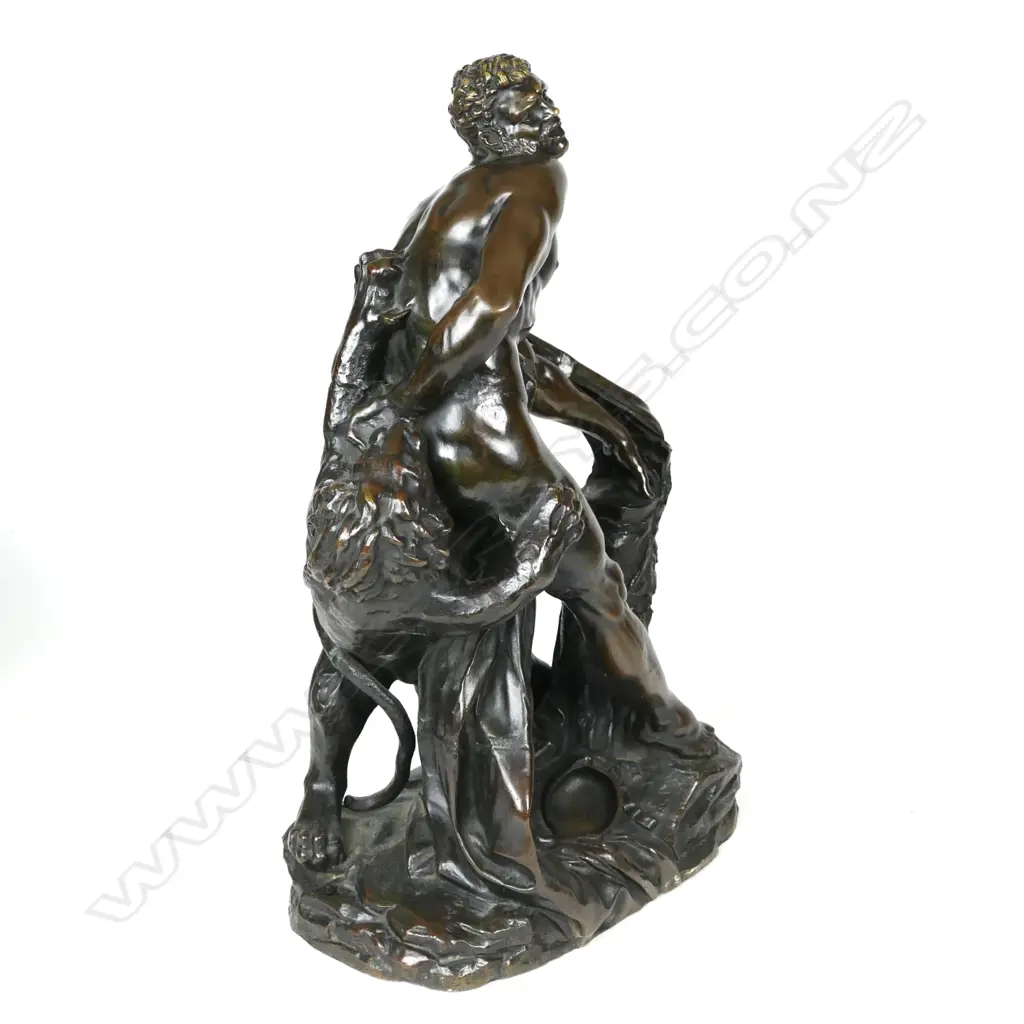 An impressive good quality 19thC bronze sculpture Image 1++