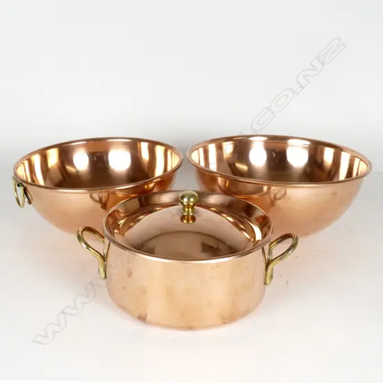 Three copper St Clair kitchen pans