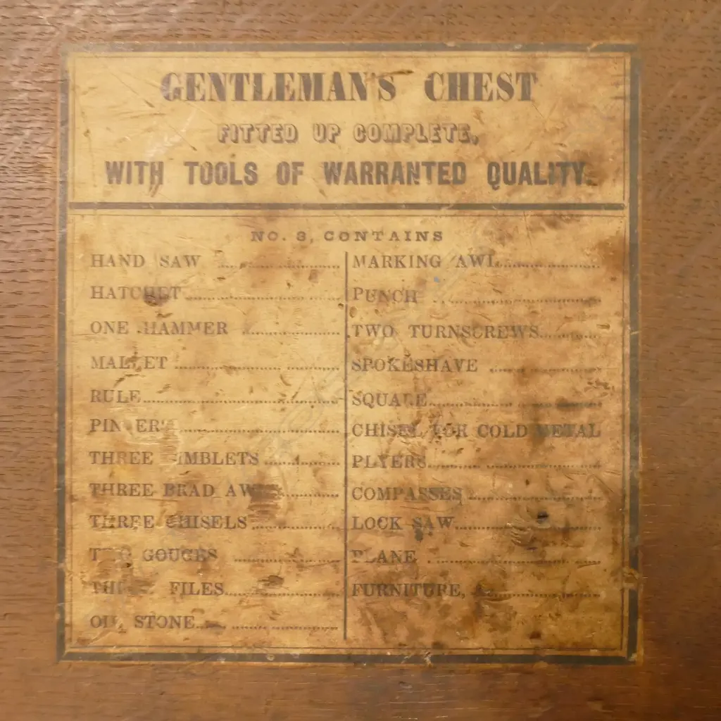 A gentleman's small tool chest Image 1++