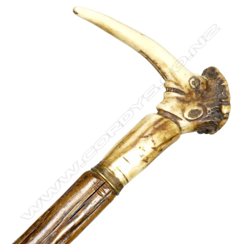 A vintage walking cane Image 1++