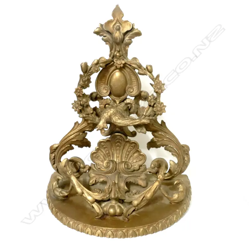 A Victorian gilt gesso and wood demilune wall bracket of ornate French style Image 1++