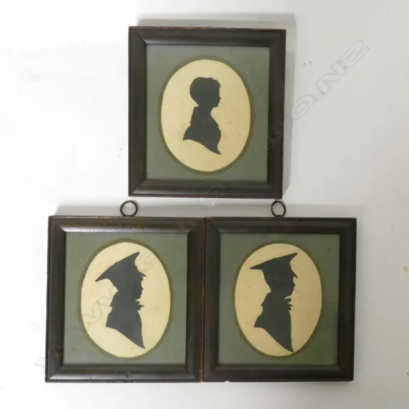 Three Victorian silhouettes Image 1++