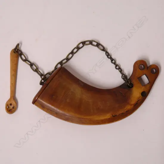 A 19thC European small horn powder flask