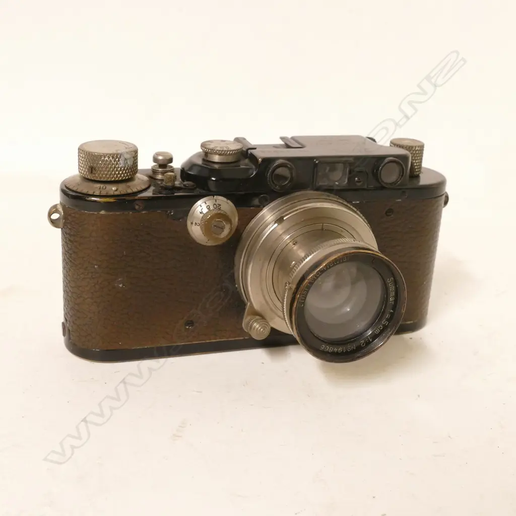 A Leica III camera Image 1++