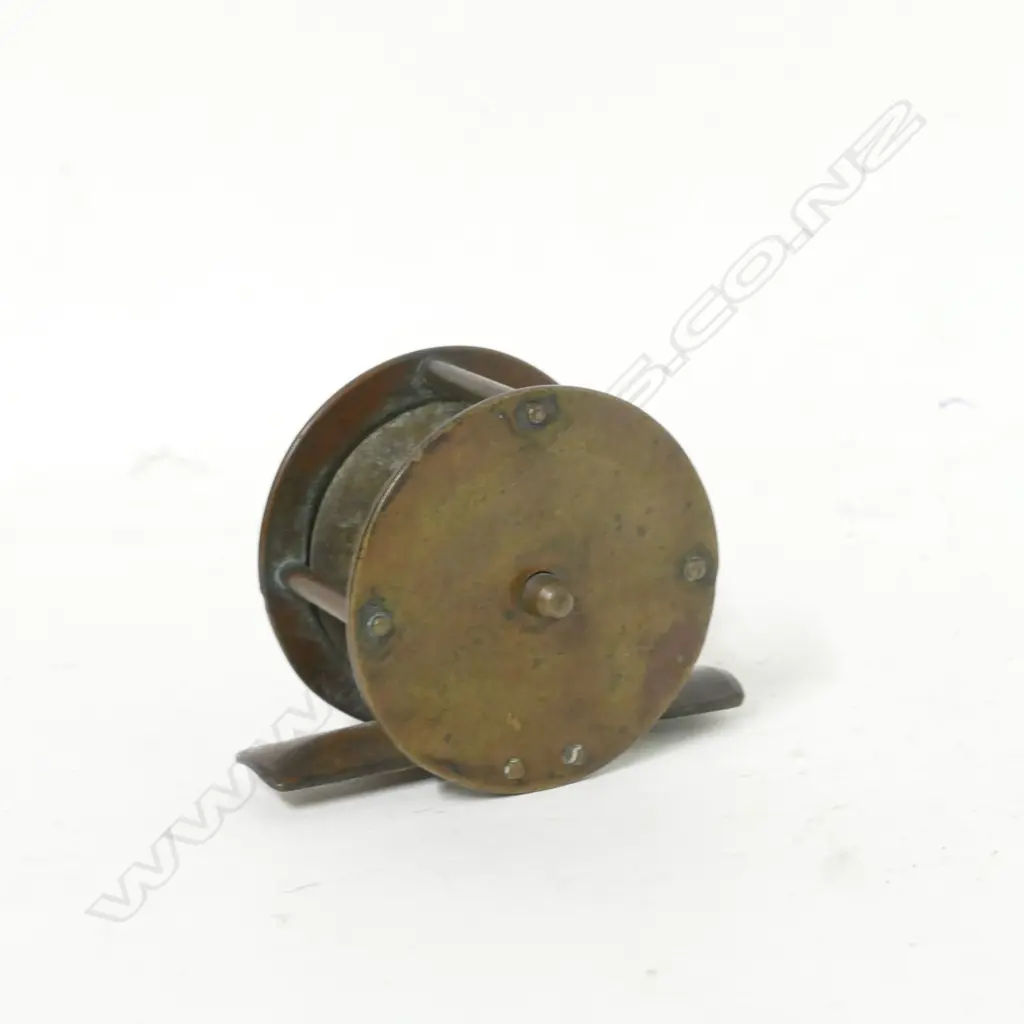 A brass 2" winch reel Image 1++