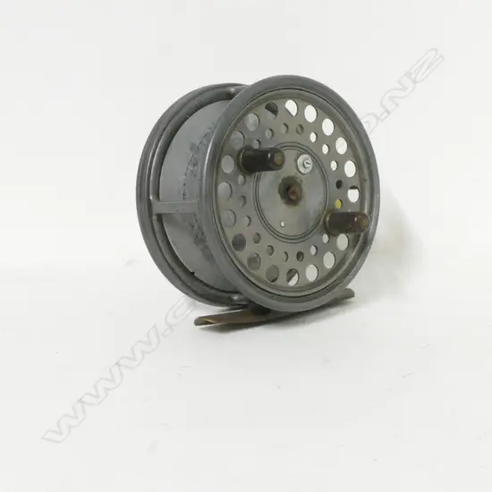 A Hardy's 4½" 'Silex Major' casting reel