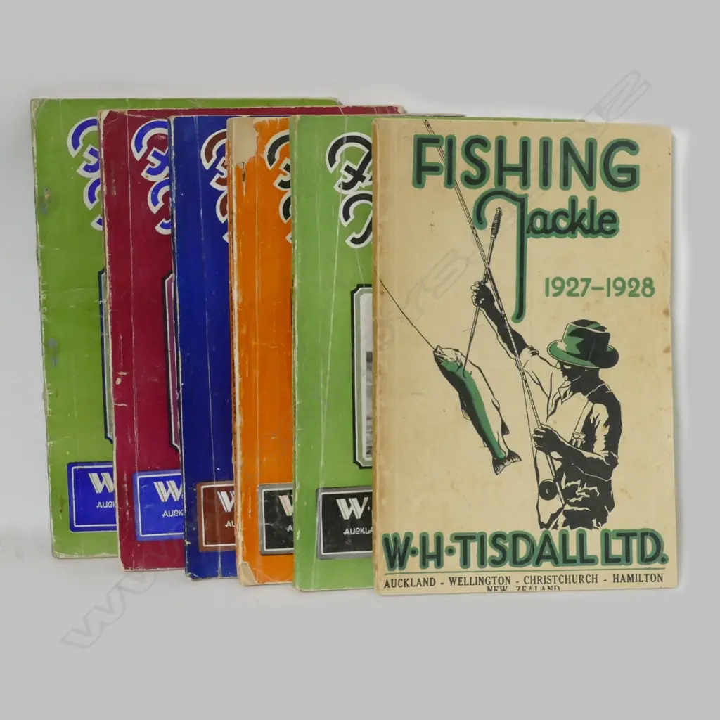 Six vintage Hardy's 'Anglers' Handbooks' Image 1++