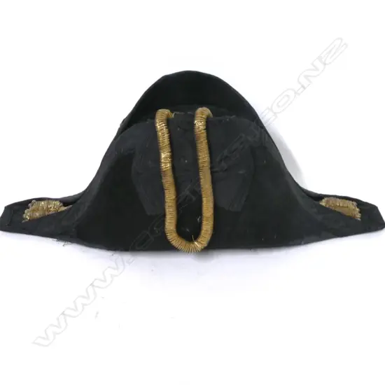 Commander Morton Henry Moyes - 1886-1981 (Antarctic Explorer and Naval Officer)  military hat in box