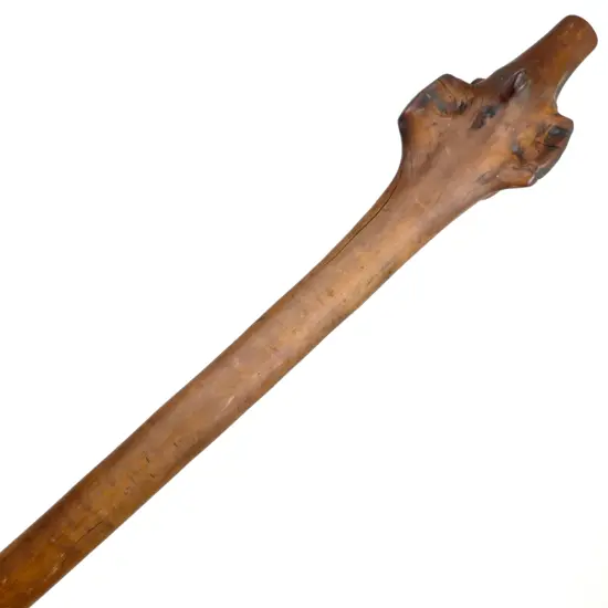 A Fijian war club (vunikau)