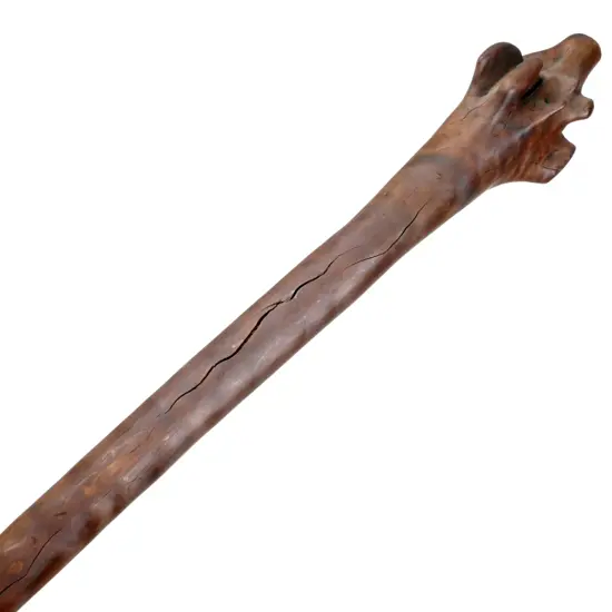 A Fijian war club (vunikau)