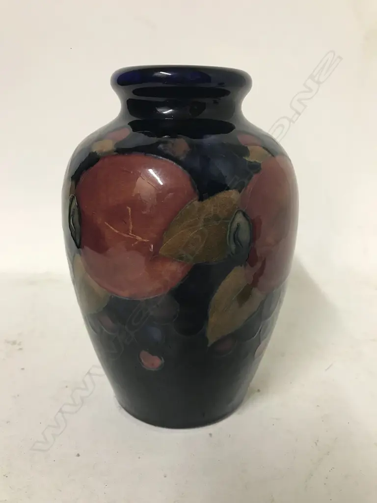 A Moorcroft pomegranate vase Image 1++