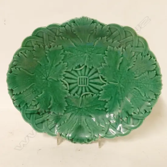 A pair of 19thC Wedgwood green majolica oval plates