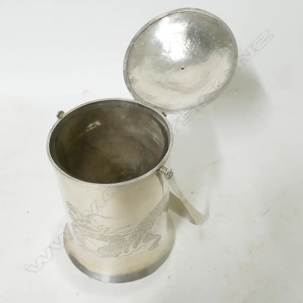 An early 20thC Yok Sang Chinese silver lidded preserve pot Image 1++