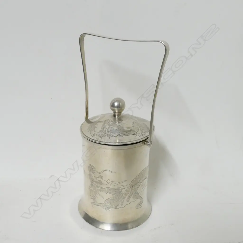 An early 20thC Yok Sang Chinese silver lidded preserve pot Image 1++