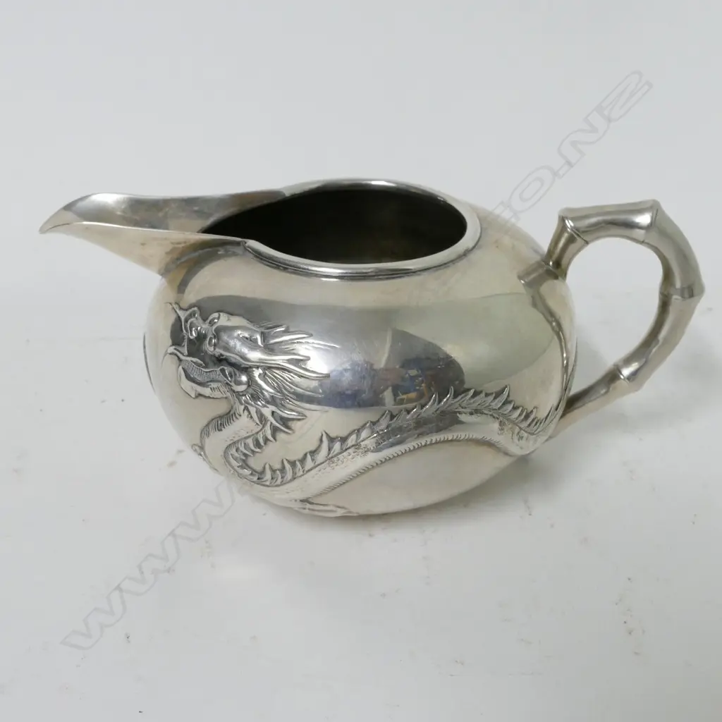 A Chinese silver tea set and accompanying tray Image 1++