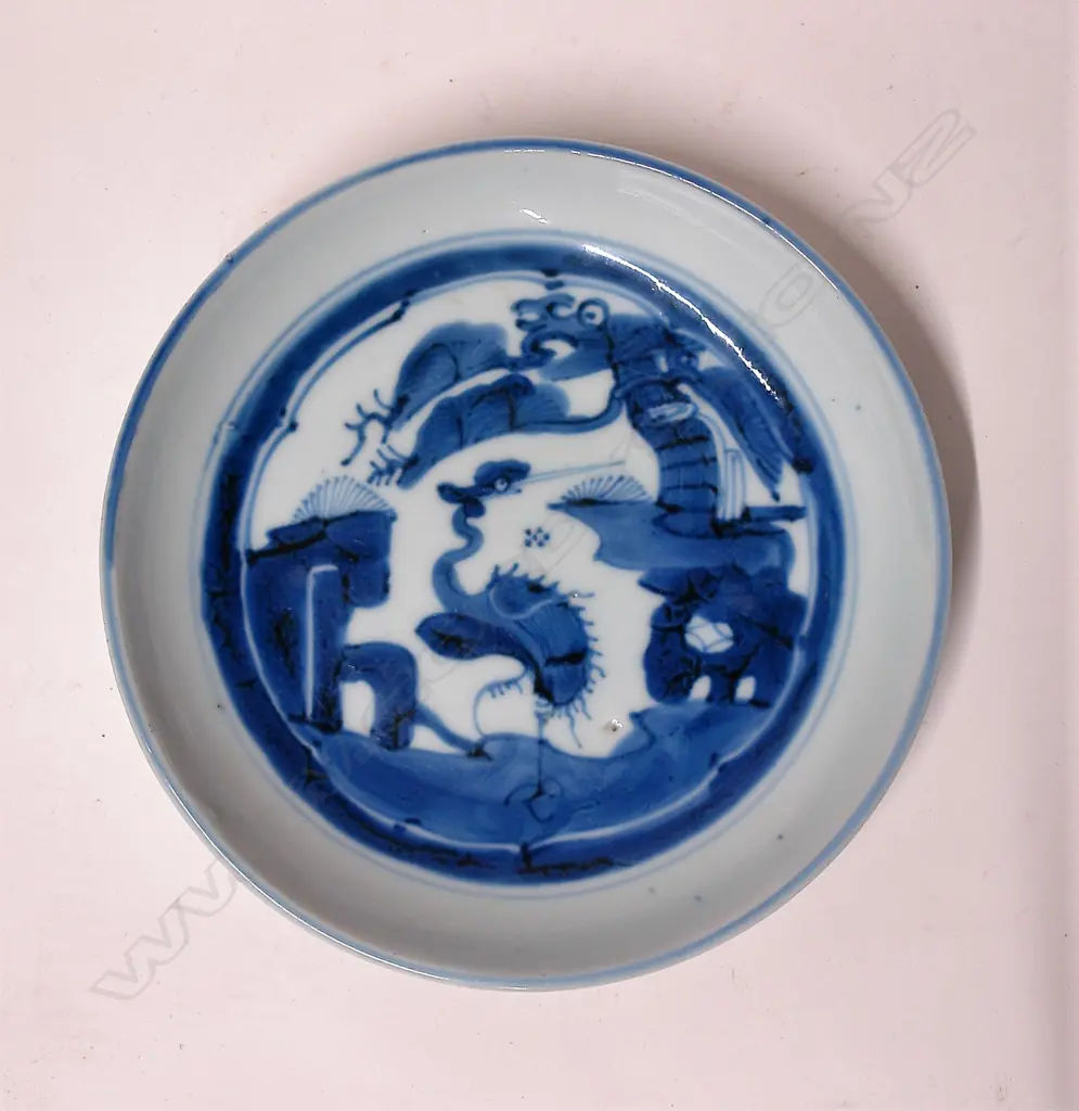 A Chinese blue and white porcelain dish Image 1++
