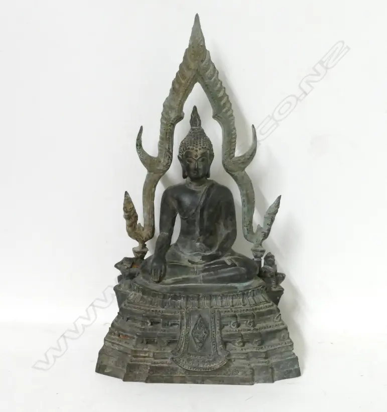 A metal Ayutthaya Buddha Image 1++