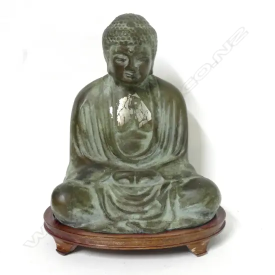 A bronze Chinese Buddha