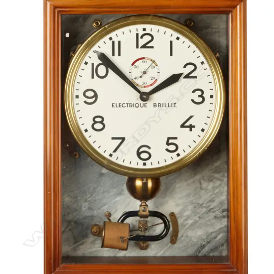 A French electro-mechanical wall clock