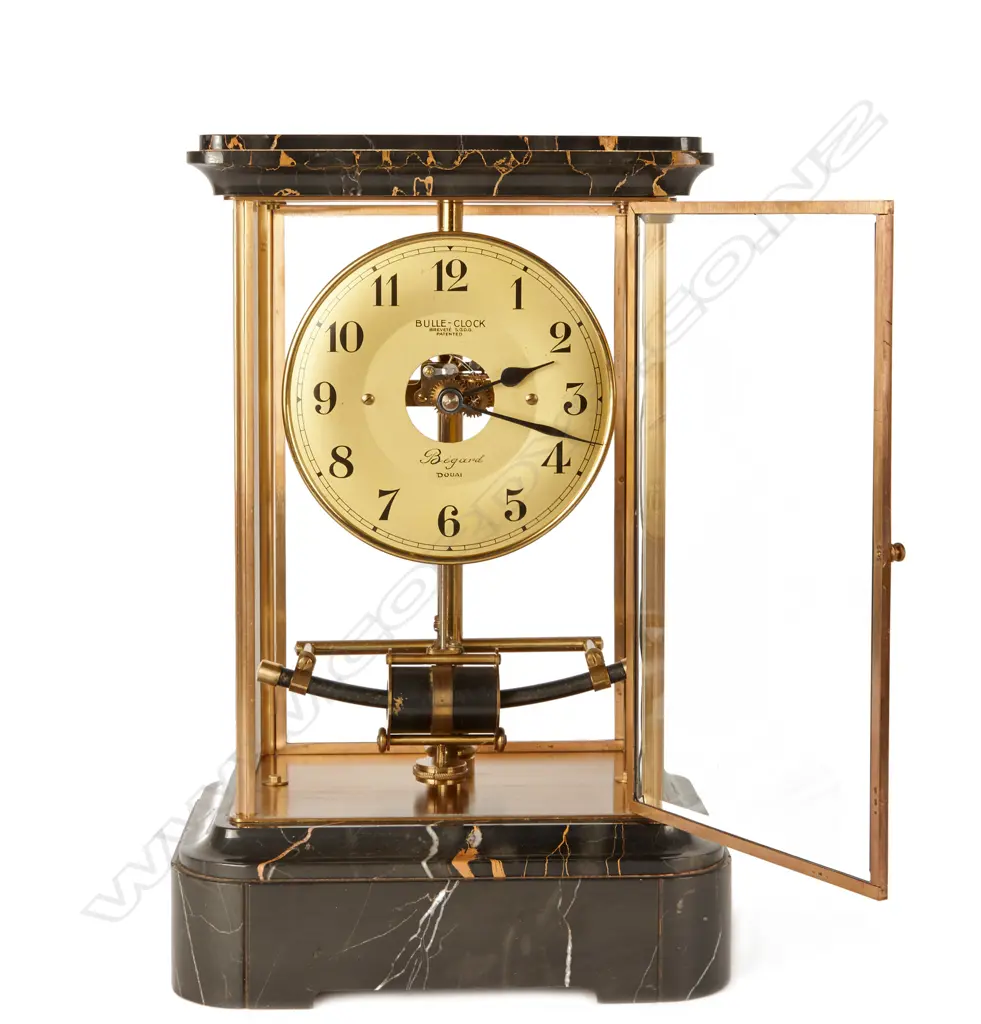 A French electro-mechanical clock Image 1++