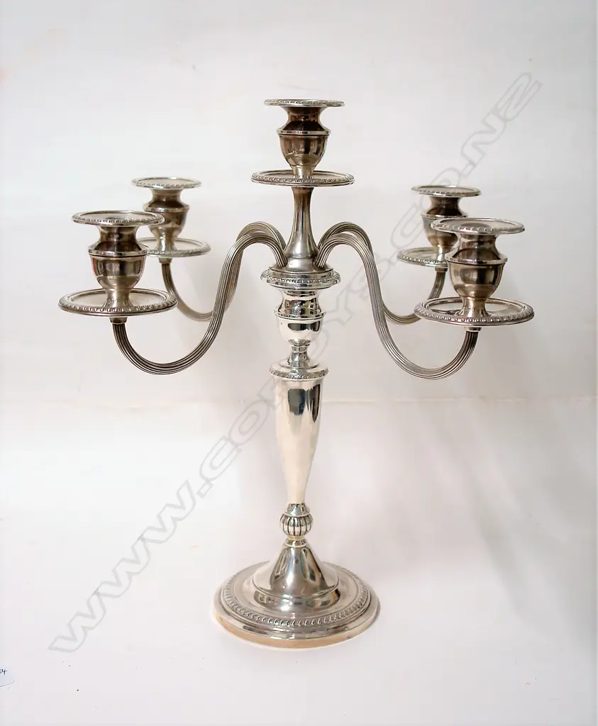 A mid-20thC American silver table candelabra Image 1++