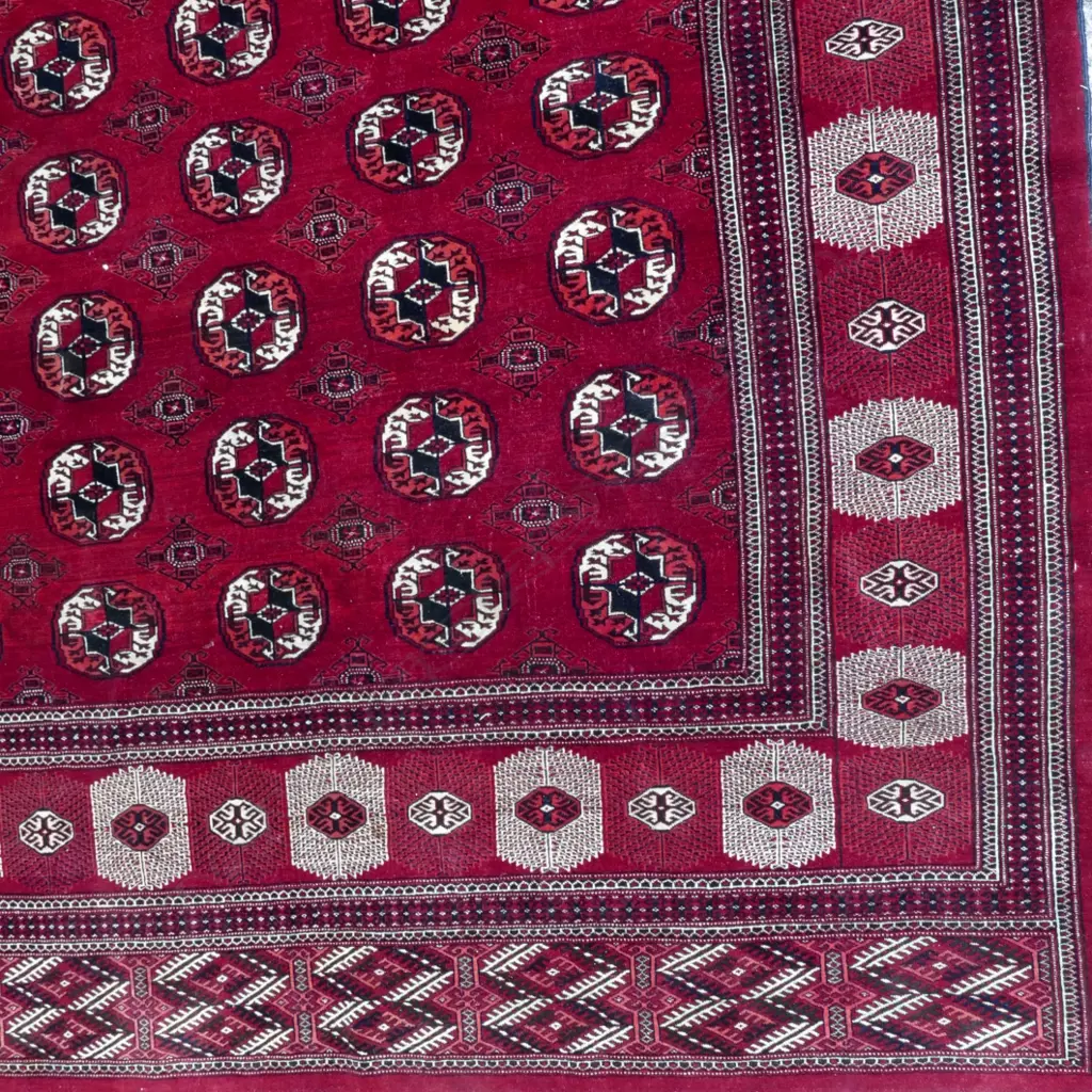 A large old good quality Persian Tekke Turkoman carpet Image 1++