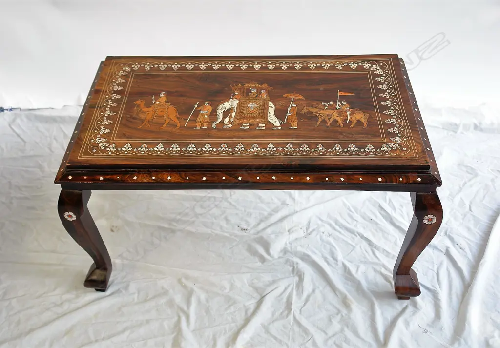 A vintage Indian rosewood inlaid side table Image 1++