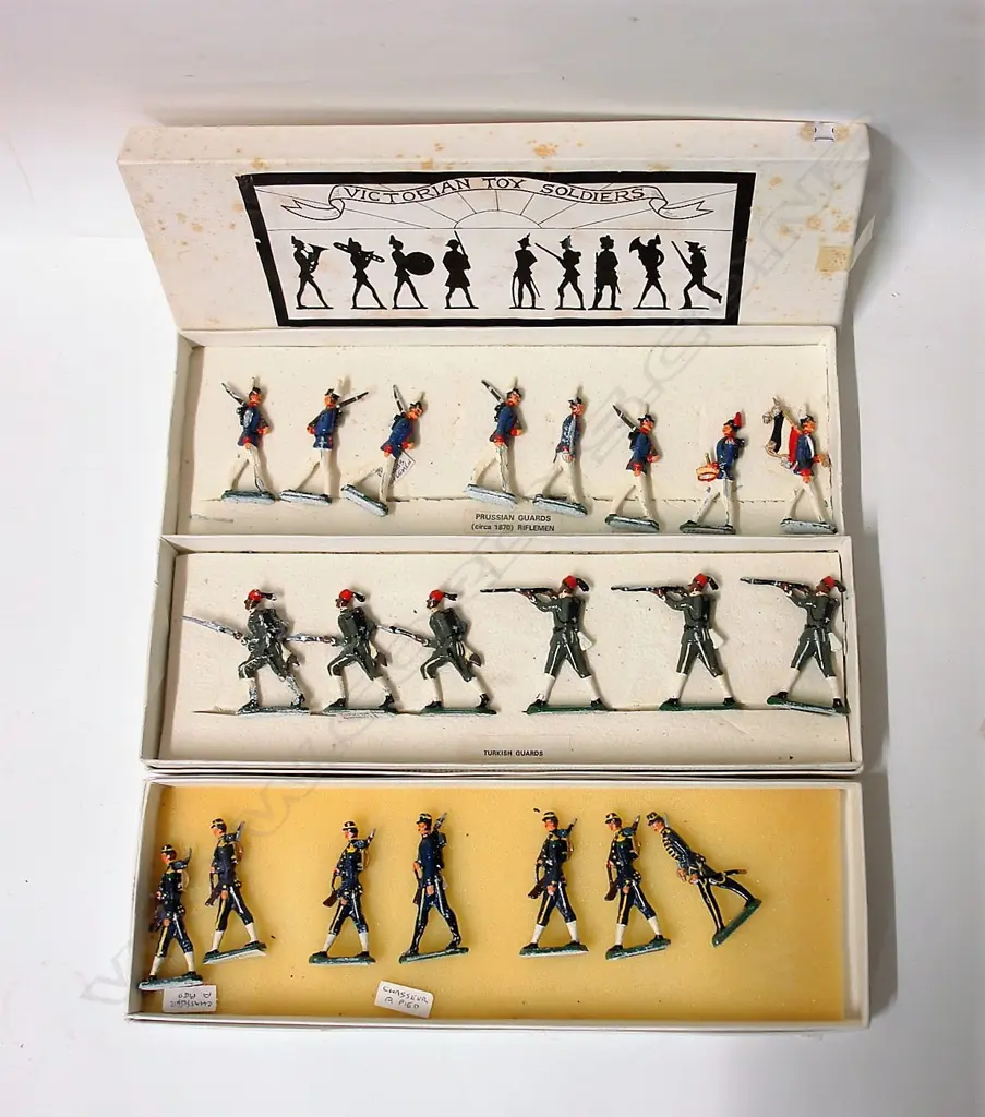 Three vintage boxed sets of 'Victorian Toy Soldiers' Image 1++