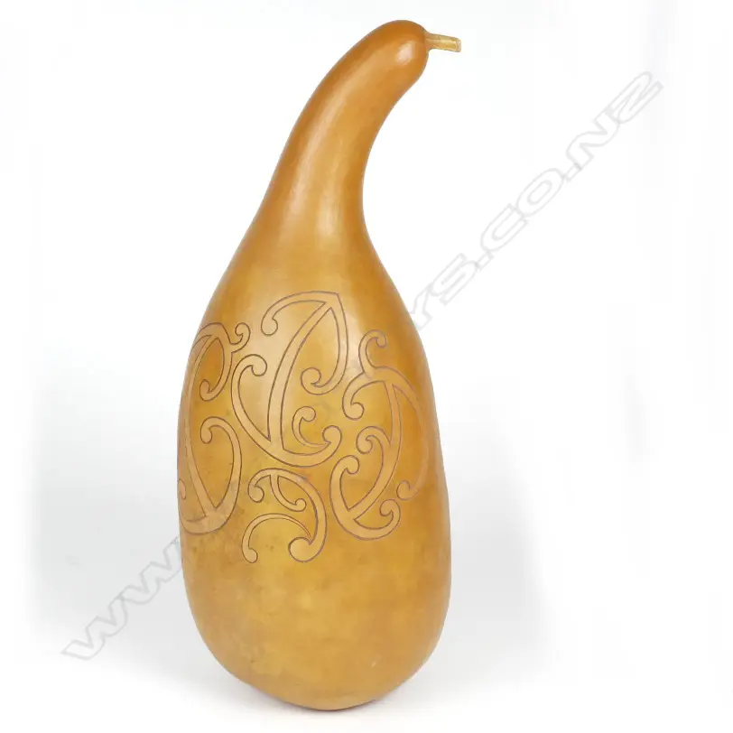 A large carved Maori gourd Image 1++